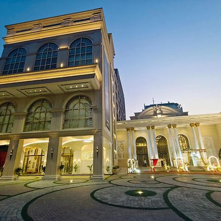 Hotel Ornate Lucknow Esterno foto