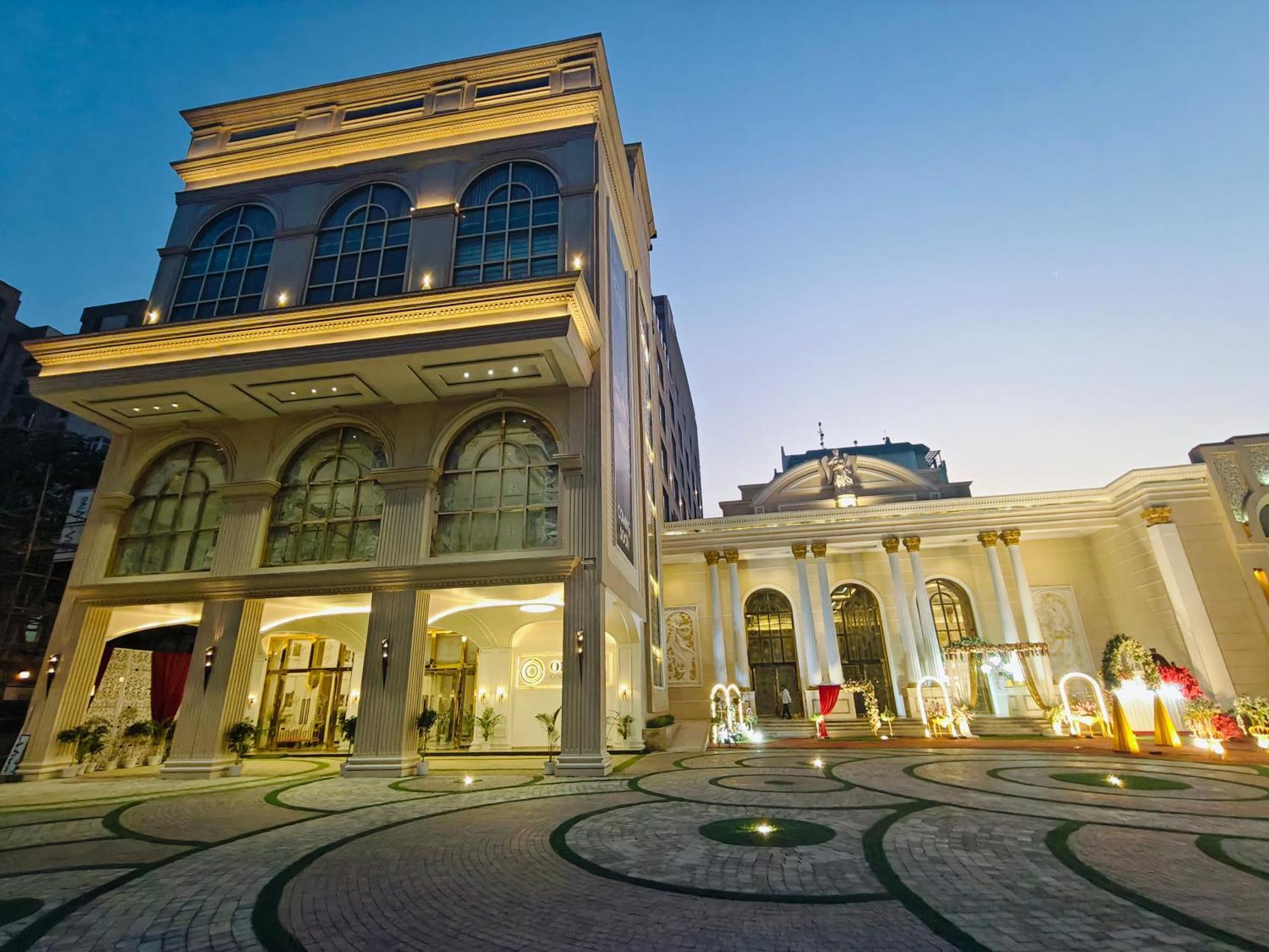 Hotel Ornate Lucknow Esterno foto